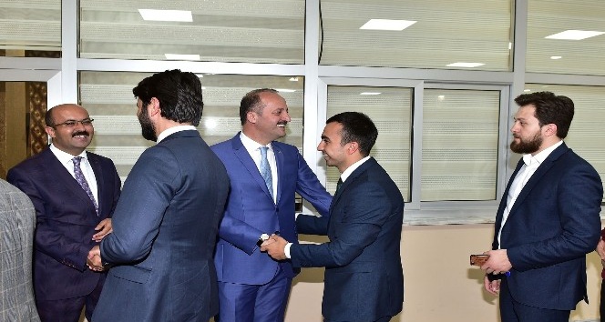 Mamak’a hizmet edenler aynı sofrada buluştu