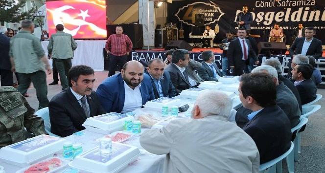 Aziziye’de gönüller birleşti