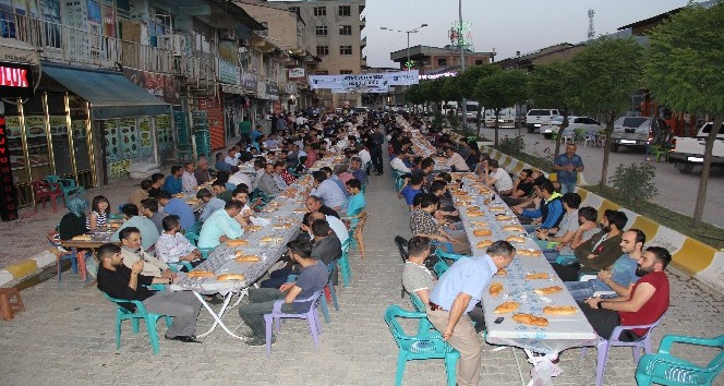 VEDAŞ ve VEPSAŞ’tan 700 kişiye iftar yemeği