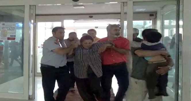 Erzincan’da tarlada çalışanların üzerine yıldırım düştü: 2 ölü, 6 yaralı