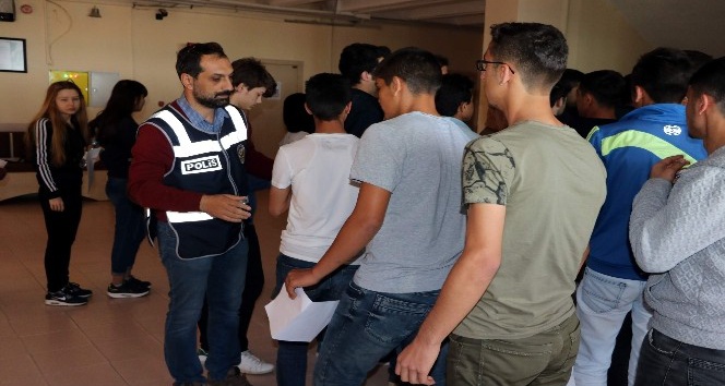 Yozgat’ta LYS heyecanı yaşandı