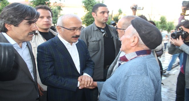 Kalkınma Bakanı Elvan’ın Yüksekova ziyareti