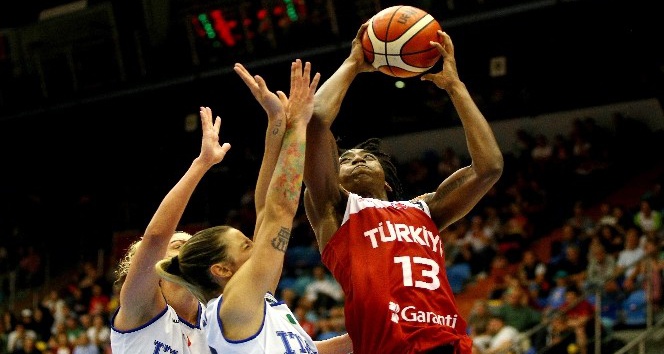 A Milli Kadın Basketbol Takımı, yarı final için Yunanistan karşısında