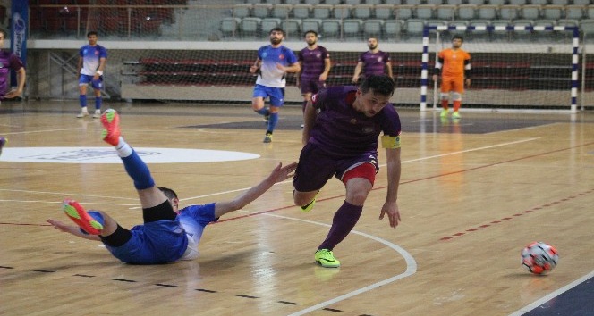Futsalda finalistler belli oldu
