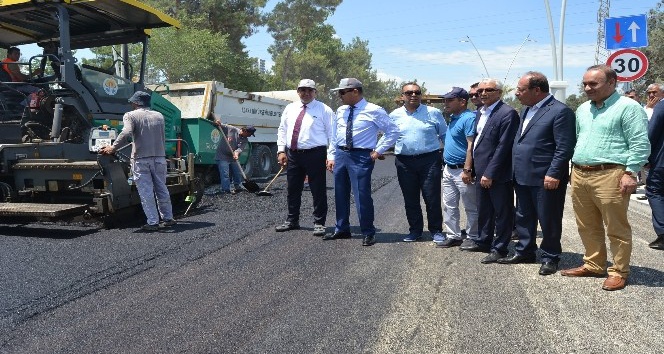 Adnan Menderes Bulvarı asfaltlanıyor