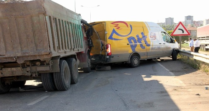 Samsun’da zincirleme kaza: 3 yaralı