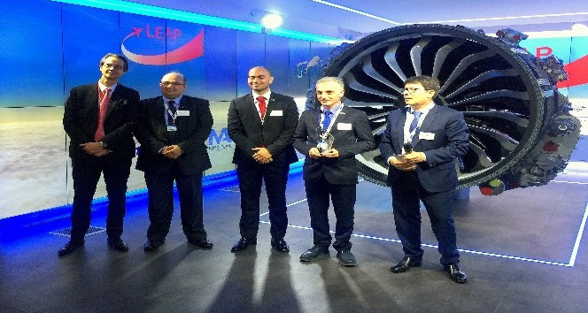 TEI’ye Paris Air Show’da “En İyi İş Ortağı Ödülü”