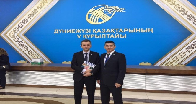 Dünya Kazakları Astana’da toplandı