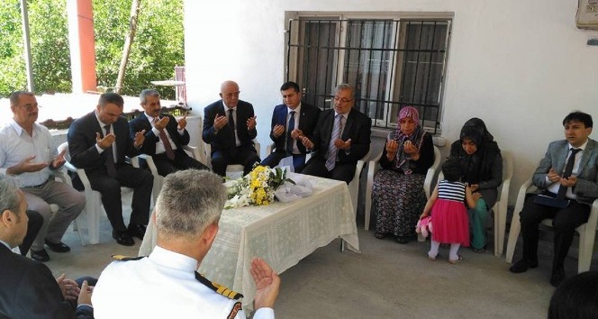 Başkan Seyfi Dingil, şehit ve gazi aileleri ile bayramlaştı