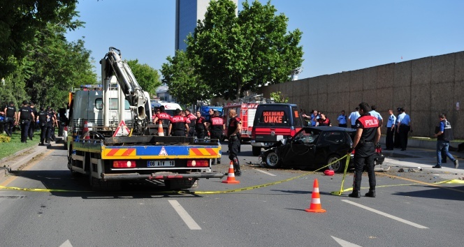 Ankara’da feci kaza: 9’u ağır 17 yaralı