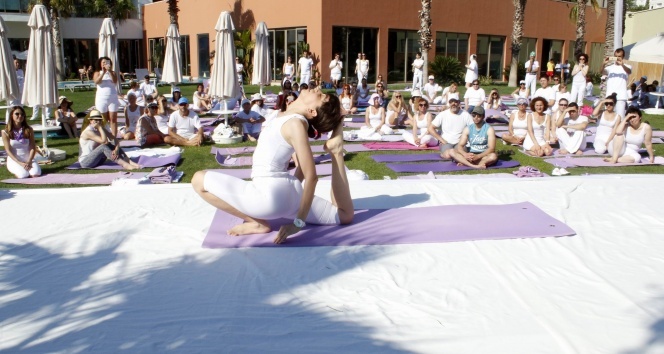 Antalya’da Yoga Festivali başladı