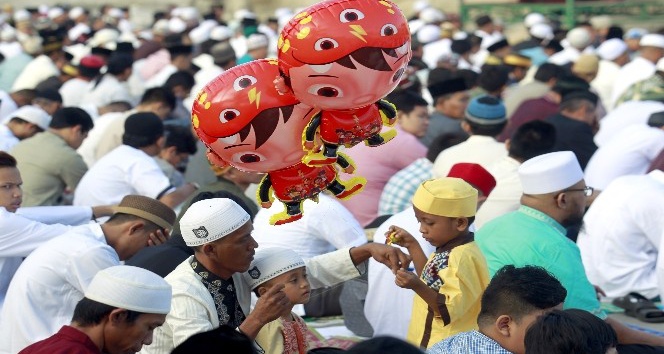 Dünya Müslümanları Ramazan Bayramı’na böyle hazırlandı