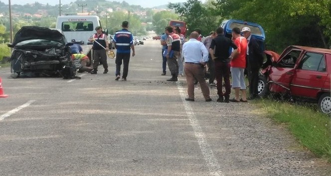 Çaycuma’da trafik kazası: 7 yaralı