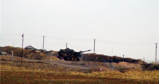 TSK, Afrin&#039;de YPG&#039;yi bombalıyor