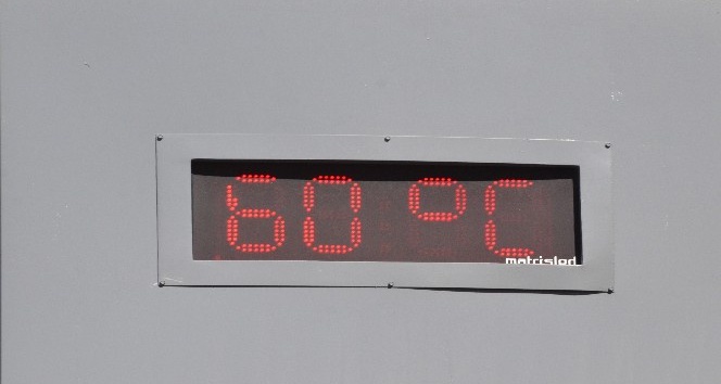 (Özel haber) Şanlıurfa’da termometreler 60 dereceyi gösterdi