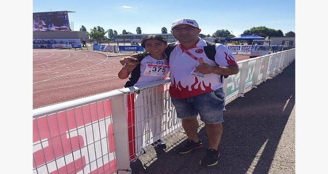 Osmangazili atlet dünya şampiyonu