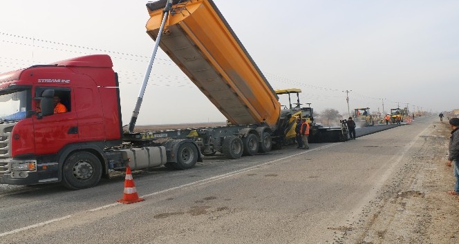 Harran’ın asfalt sorunu çözüme kavuşuyor