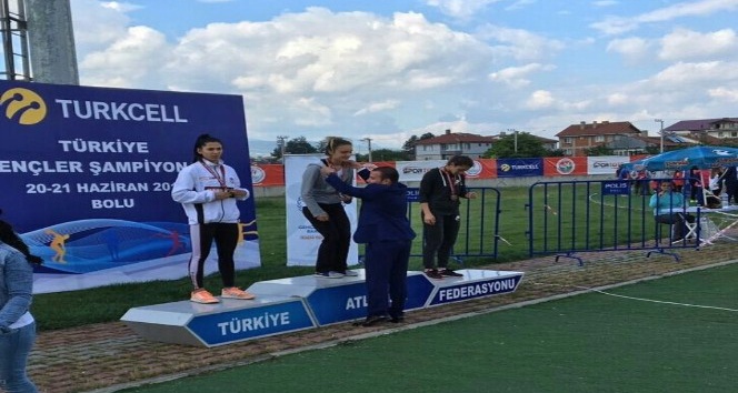 200 metre yarışlarında Türkiye Şampiyonu Süleymanpaşa’dan çıktı