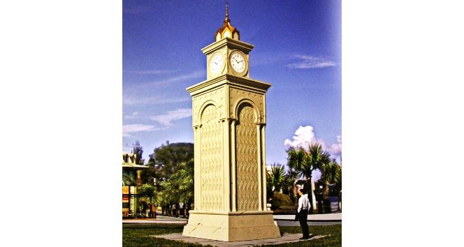 İskenderun’a Selçuklu mimarisi saat kulesi
