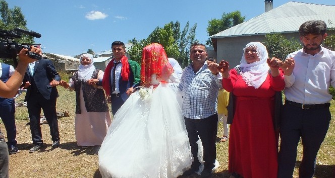Malazgirt’te asırlık gelenek yaşatılıyor