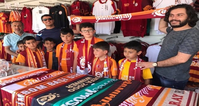 UltrAslan  Tır’ı Ağrı’da Galatasaray taraftarlarını bekliyor