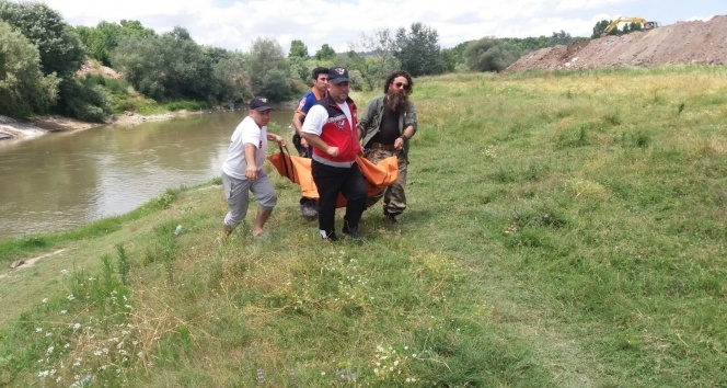 Sakarya nehrine düşen 10 yaşındaki çocuk ölü olarak bulundu