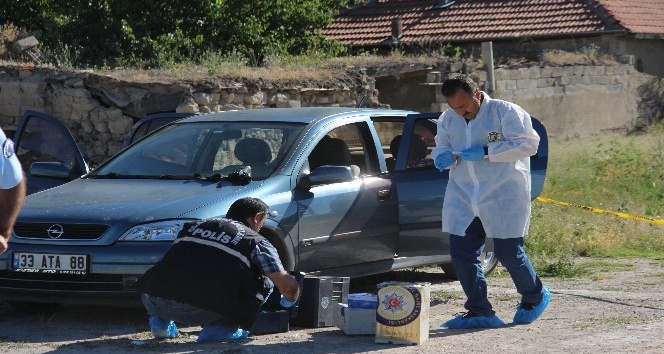 Uzman Çavuş otomobilinde intihar etmiş olarak bulundu