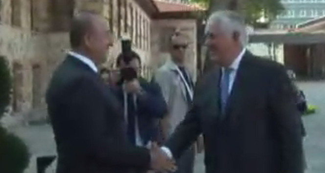 Dışişleri Bakanı Çavuşoğlu, ABD&#039;li mevkidaşı ile bir araya geldi