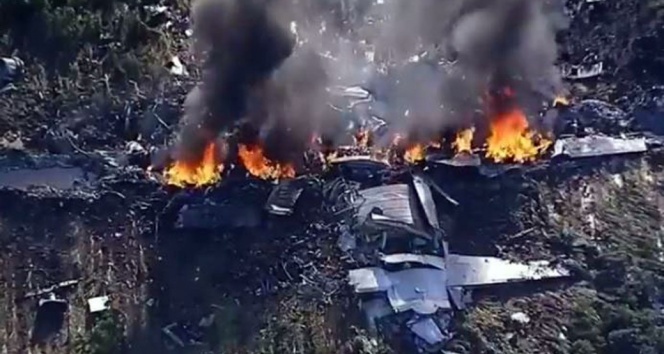 ABD’de askeri uçak düştü: 16 ölü