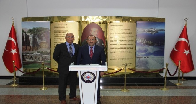 Bitlis Valisi Ustaoğlu ziyaretlere devam ediyor