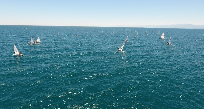Sinop’ta 15 Temmuz yelken yarışları