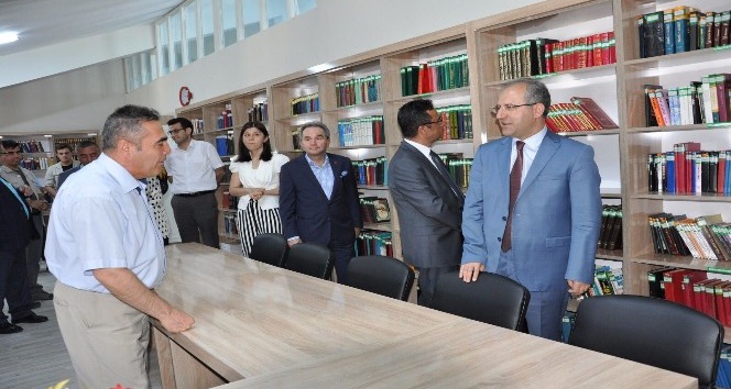 Erzurum E Tipi Kapalı Ceza İnfaz Kurumu’nda kütüphane ve bayan kuaförü hizmete açıldı