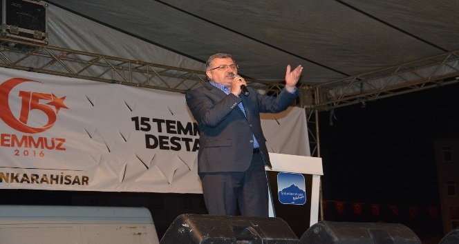 AK Partili Gündoğdu: “Darbecinin iyisi kötüsü olmaz; tamamı lanetlidir”