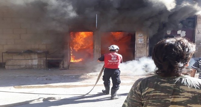 İdlib’te fırında çıkan yangını İHH ekipleri söndürdü