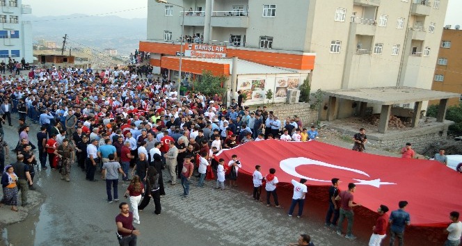 Şırnak’ta 15 Temmuz Demokrasi yürüyüşü yapıldı