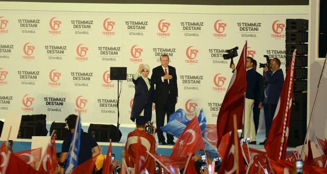 Cumhurbaşkanı Erdoğan 15 Temmuz Şehitler Köprüsü&#039;nde
