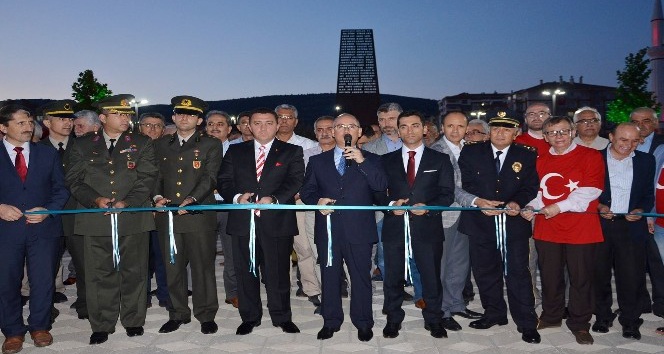 15 Temmuz Şehitleri Anıtı ve Parkı törenle açıldı