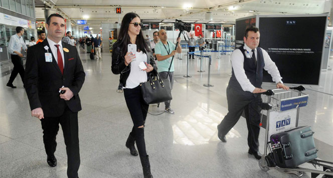 Adriana Lima Miami’ye gitti