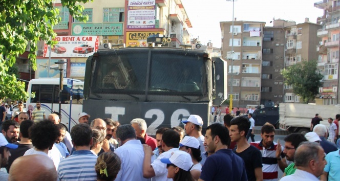 Diyarbakır’da KESK’lilere müdahale: 28 gözaltı