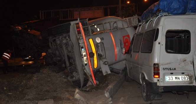 Eskişehir&#039;de zincirleme kaza: 6’sı çocuk 19 yaralı