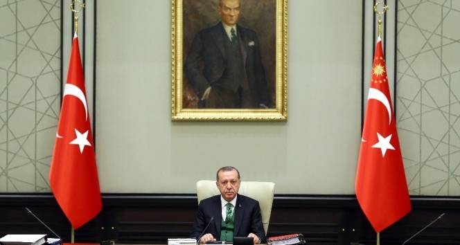 AK Parti MYK Erdoğan başkanlığında toplandı