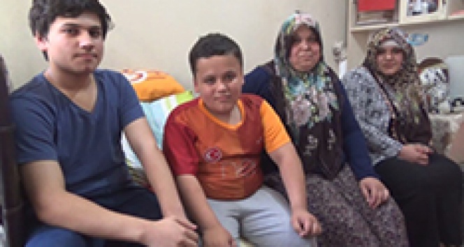 Hidrosefali hastası 12 yaşındaki Müslüm tedavi olmak istiyor