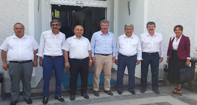Sivas STK temsilcilerinden Kayseri Şeker’e Ziyaret