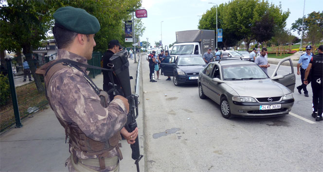 Polis, Anadolu Yakası&#039;nı ablukaya aldı