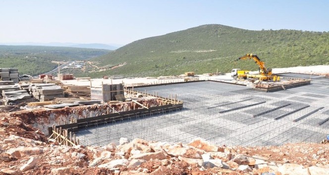 Yeni Milas Devlet Hastanesi inşaatı sürüyor