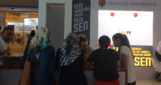 Nişantaşı Üniversitesi İzmirli öğrencilerle buluştu