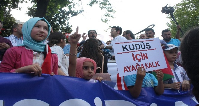 İsrail’in Kudüs kuşatması Bursa’da protesto edildi