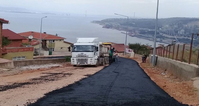 Körfez’de asfalt çalışmaları devam ediyor