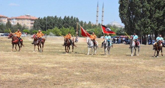 Sorgun’da cirit gösterisi nefes kesti