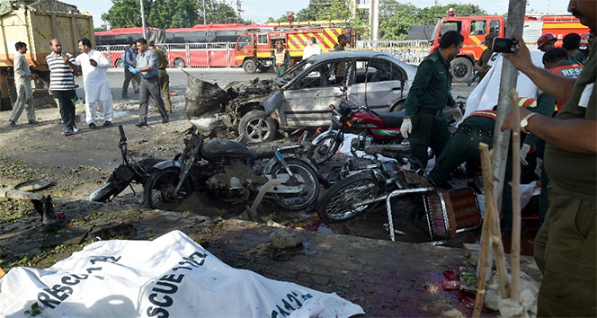 Pakistan’da patlama: 25 ölü